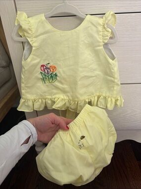 KREWE Yellow Ruffle Baby Matching Set with Embroidered Flowers